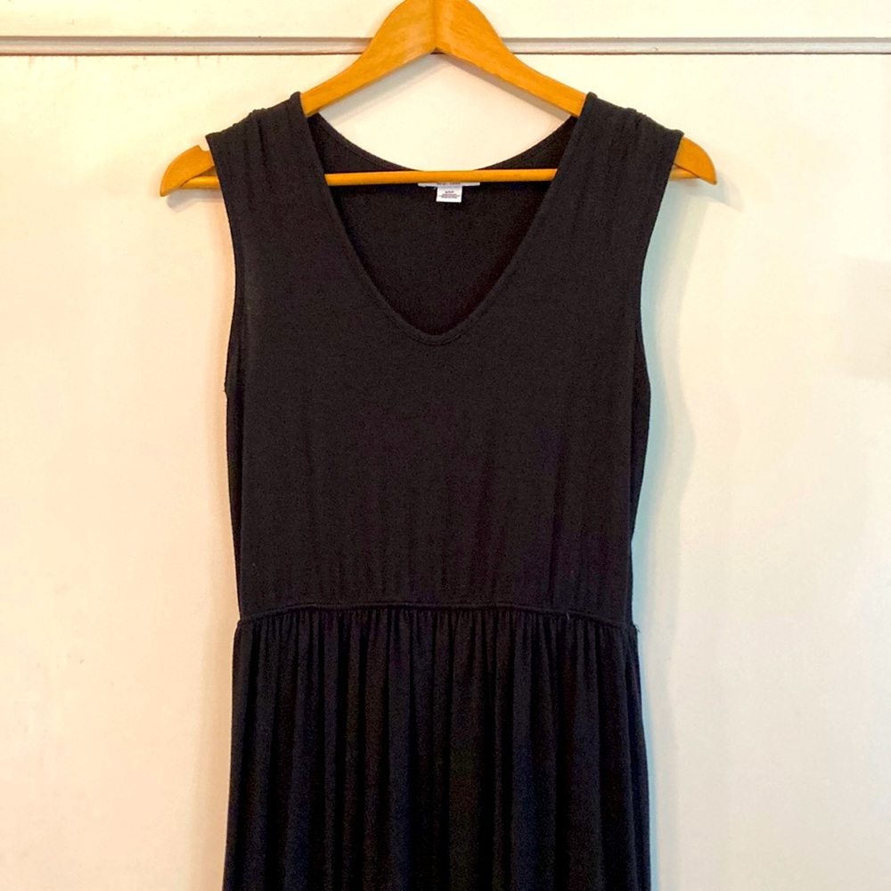 Ava Gray black high-low jersey dress. Size small.